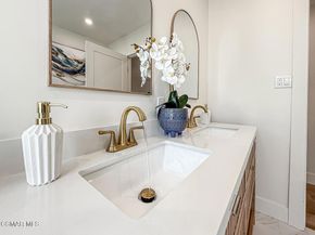 7530 Gaviota Avenue, Lake Balboa CA 91406