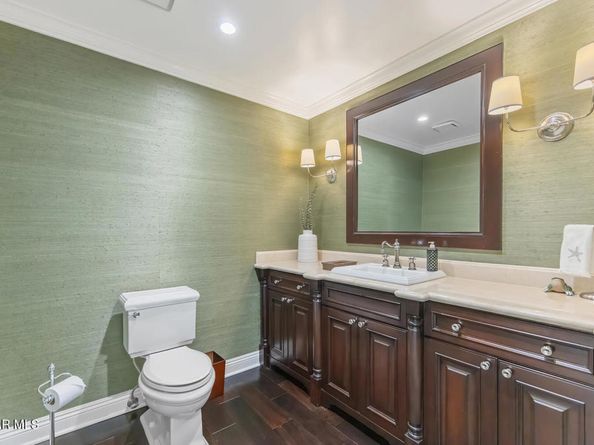 29376 Laro Drive, Agoura Hills CA 91301