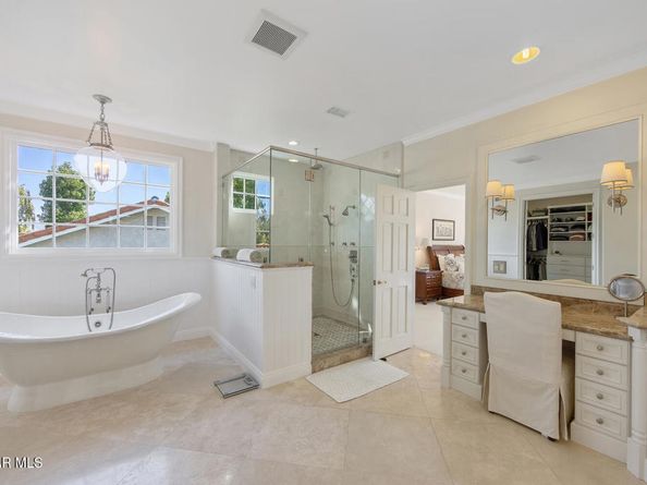 29376 Laro Drive, Agoura Hills CA 91301