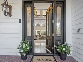 29376 Laro Drive, Agoura Hills CA 91301