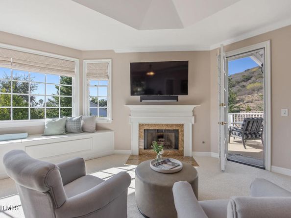 29376 Laro Drive, Agoura Hills CA 91301