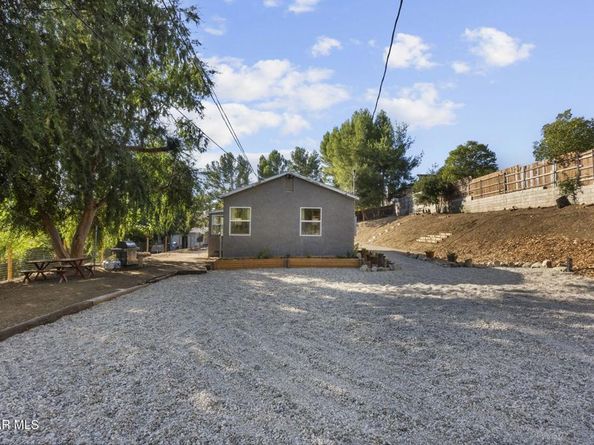 5429 Fairview Place, Agoura Hills CA 91301