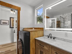 5429 Fairview Place, Agoura Hills CA 91301