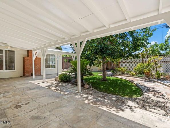 7427 Sausalito Avenue, West Hills CA 91307