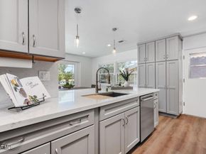 7427 Sausalito Avenue, West Hills CA 91307