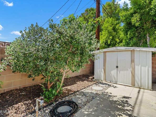 7427 Sausalito Avenue, West Hills CA 91307