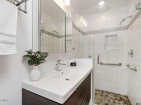 7427 Sausalito Avenue, West Hills CA 91307