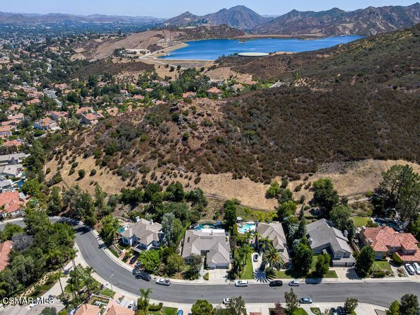 2230 Memory Lane, Westlake Village CA 91361