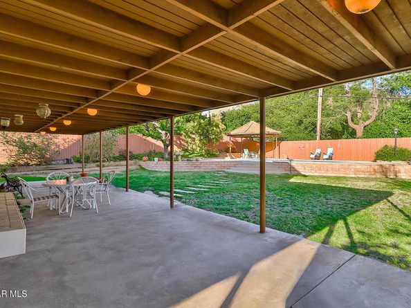 5260 Edgeware Drive, Agoura Hills CA 91301