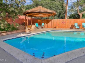 5260 Edgeware Drive, Agoura Hills CA 91301