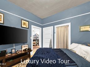 638 N Bunker Hill Avenue, Los Angeles CA 90012