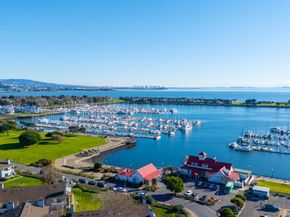 34 Schooner Court, Richmond CA 94804