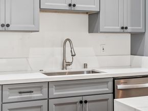 2529 Filbert Street, Oakland CA 94607