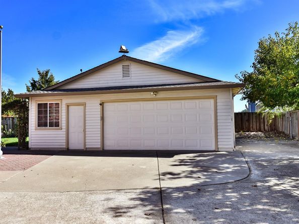 2728 Terry Court, Pinole CA 94564