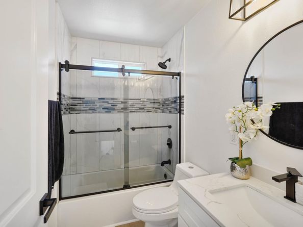 451 37th Street, Richmond CA 94805
