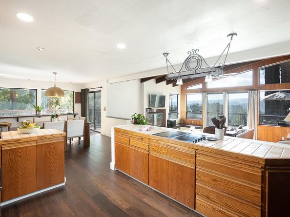 17090 Debbie Road, Los Gatos CA 95033