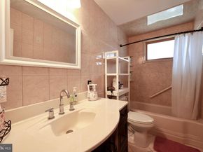 9947 Montour Street, Philadelphia PA 19115