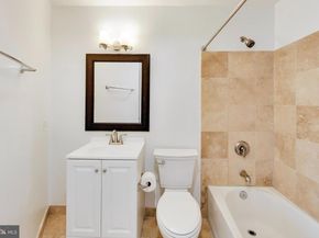 5885 Colorado Avenue NW 401, Washington DC 20011