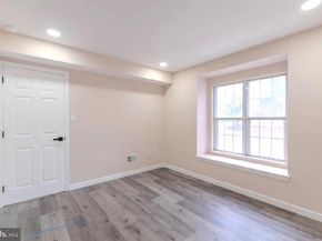 293 Valley Stream Lane 293, Chesterbrook PA 19087