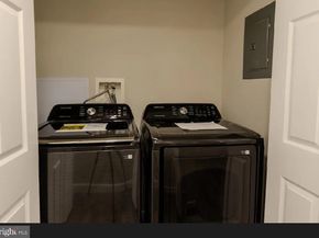 293 Valley Stream Lane 293, Chesterbrook PA 19087