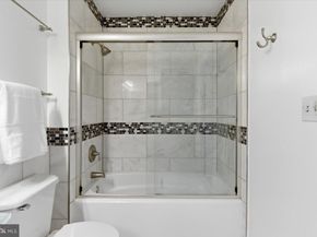 2001 12TH Street NW 406, Washington DC 20009