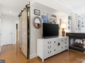 2001 12TH Street NW 406, Washington DC 20009