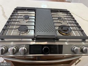 613 Roxboro Place NW, Washington DC 20011