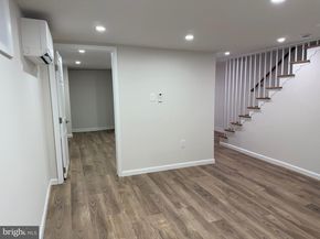 613 Roxboro Place NW, Washington DC 20011