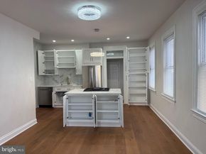 613 Roxboro Place NW, Washington DC 20011