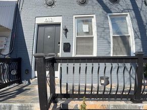 613 Roxboro Place NW, Washington DC 20011