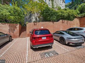 4607 Macarthur Boulevard NW B, Washington DC 20007