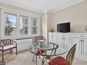 4000 Cathedral Avenue NW 216B, Washington DC 20016