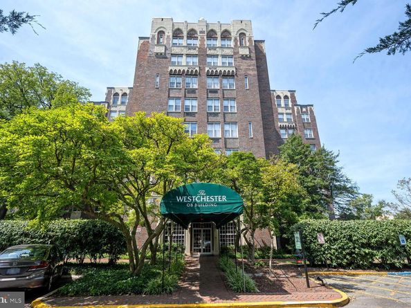 4000 Cathedral Avenue NW 216B, Washington DC 20016