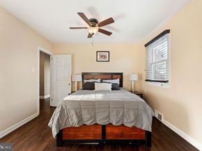 658 Waring Street, Philadelphia PA 19116