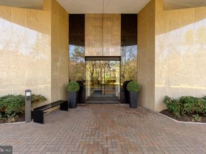 4200 Massachusetts Avenue NW 708, Washington DC 20016