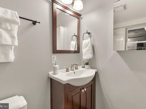 3534 10TH Street NW 200, Washington DC 20010