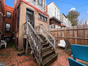 1013 Independence Avenue SE, Washington DC 20003