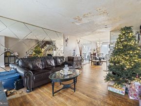 5919 N Hutchinson Street, Philadelphia PA 19141