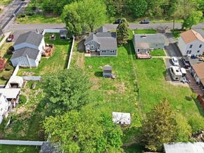 1 W Post Road, Morrisville PA 19067