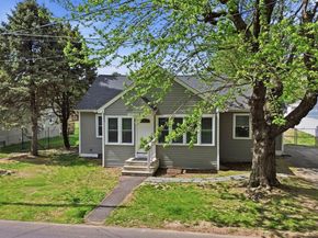 1 W Post Road, Morrisville PA 19067