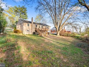 2722 Woodley Place, Falls Church VA 22046