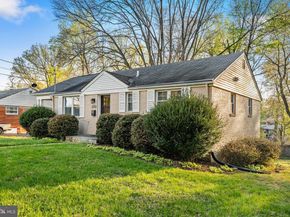 2722 Woodley Place, Falls Church VA 22046