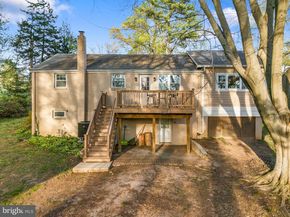 2722 Woodley Place, Falls Church VA 22046