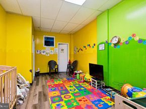 7221 W Passyunk Avenue, Philadelphia PA 19142
