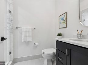 26 Rue St Honore, Wayne PA 19087