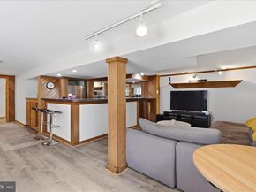 100 Tapawingo Road SE, Vienna VA 22180