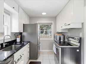 100 Tapawingo Road SE, Vienna VA 22180