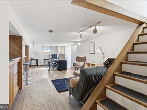 100 Tapawingo Road SE, Vienna VA 22180