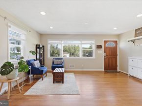 100 Tapawingo Road SE, Vienna VA 22180