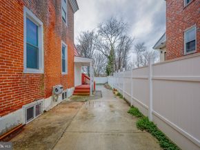 912 Ridge Avenue, Darby PA 19023